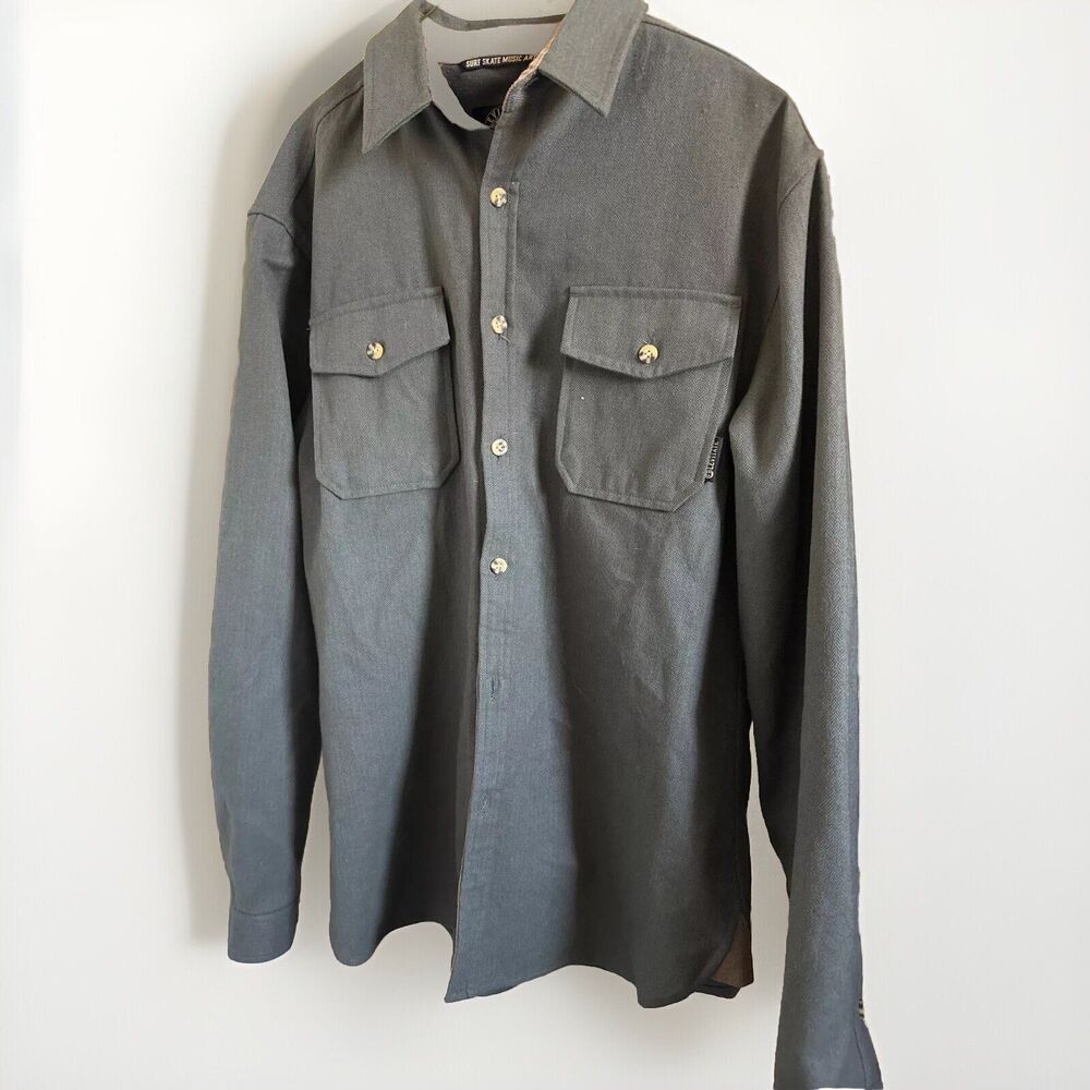 Levitate Button Down Shirt Organic Cotton, Medium